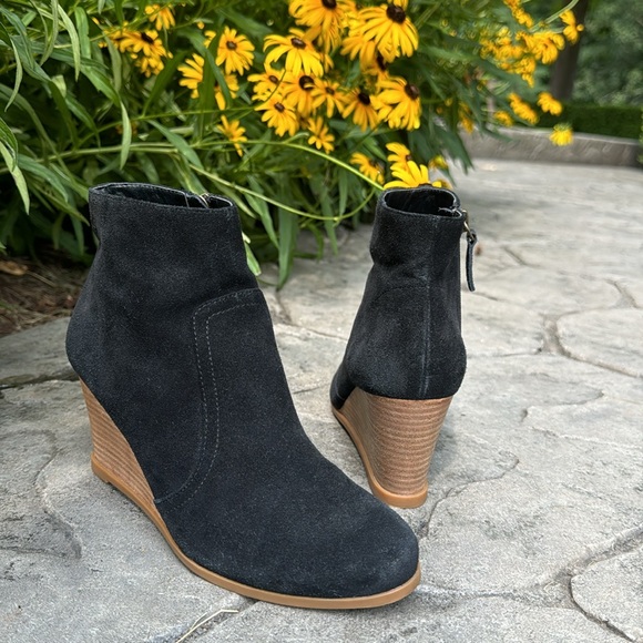 BP SIDE ZIP WEDGES SHOES - Picture 2 of 10